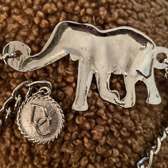 DC Women’s Vintage Silver Tone Metal Elephant Adjustable Chainlink Belt 27-37” - Picture 14 of 16
